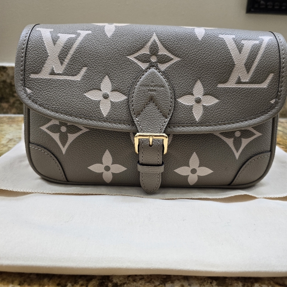 Louis Vuitton Diane